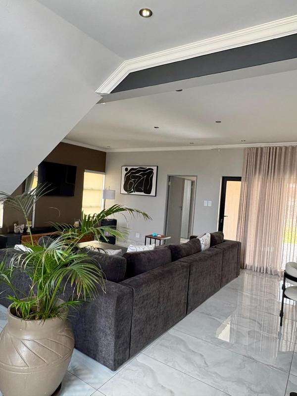 4 Bedroom Property for Sale in Hartbeespoort Rural North West